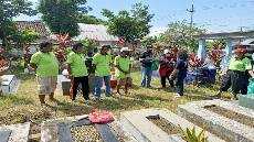 TABUR BUNGA DALAM RANGKA PEKAN SUCI PASKAH TAHUN 2022